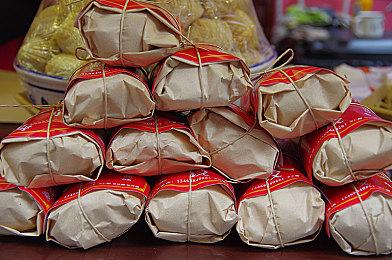 Steam新一周销量榜：《战神4》三连冠